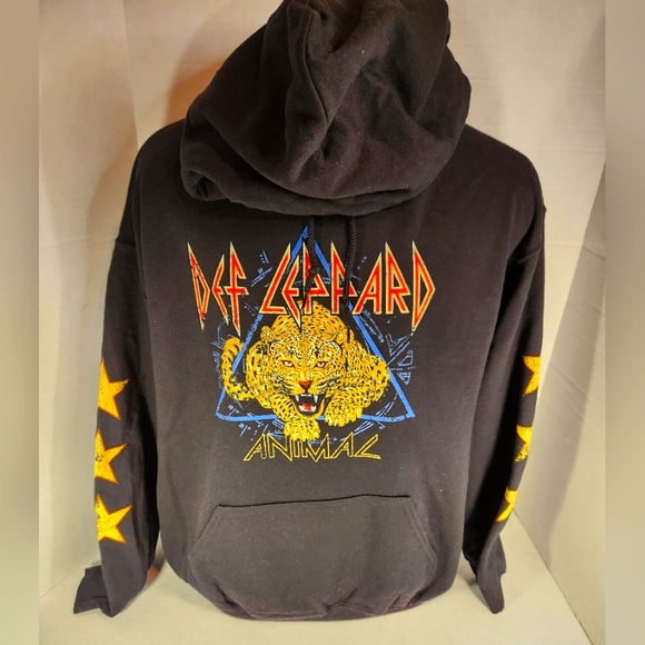 Def Leppard Other - NWOT Men's Def Leppard Animal Hoodie